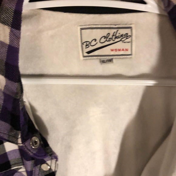 Plaid ladies button up jacket - Picture 3 of 3